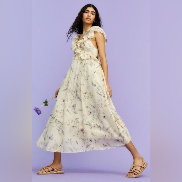 H&M Dresses & Skirts - H&M Lyocell-blend Ruffled Dress